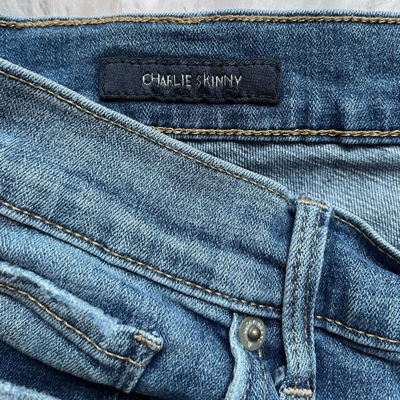 LUCKY BRAND Charlie Skinny Jeans, 6 - Picture 8 of 8